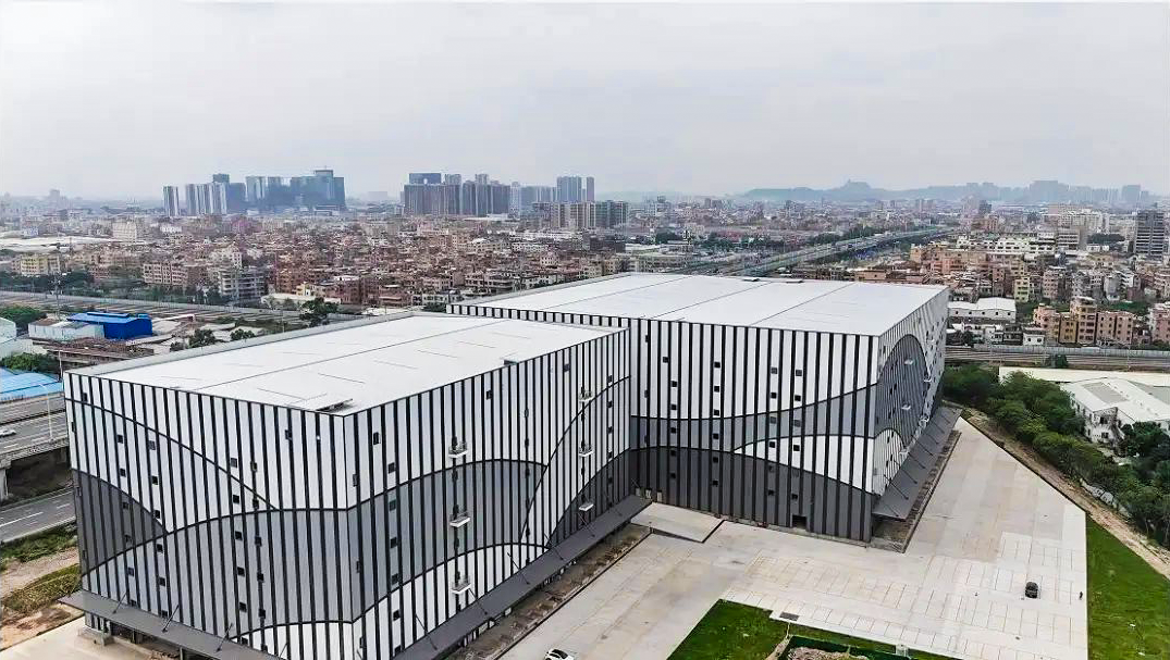 破纪录！瓦力游戏26台电梯高效交付，赋能大湾区智慧仓储项目